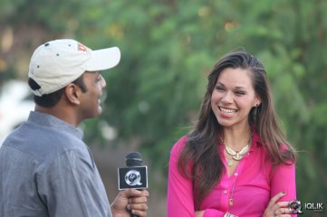 Christine Miller Interview About Rendu Rellu Naluge Movie